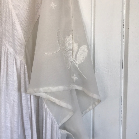 Free People Flowy Top - Picture 2 of 3